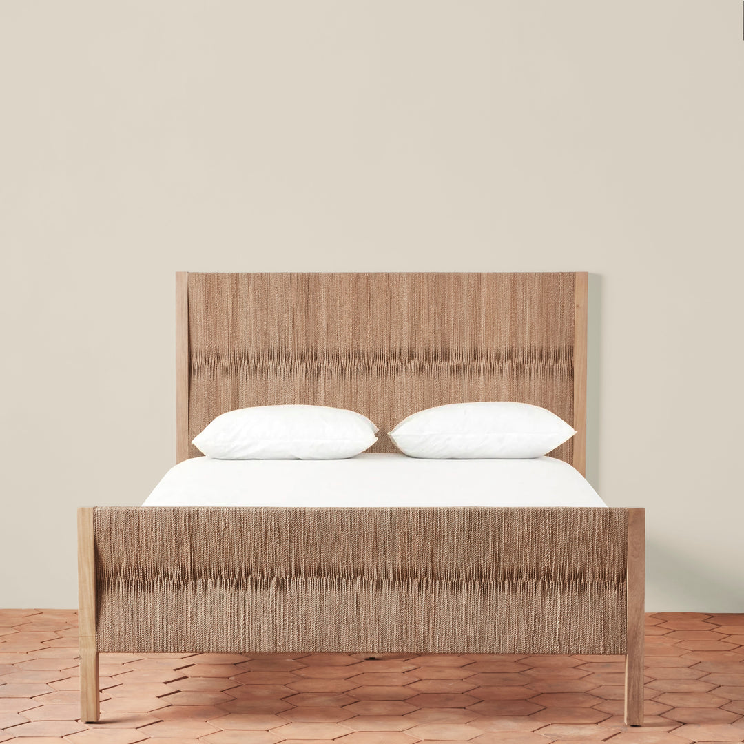 Textura King Bed β Handwoven Seagrass & Sustainable Beechwood Frame