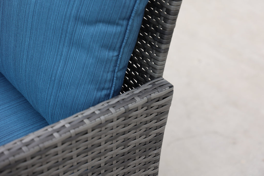 5-Piece Wicker Patio Set with Ottomans & Coffee Table β Grey All-Weather Conversation Seating